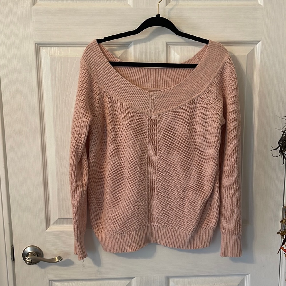 Abercrombie & Fitch Off the Shoulder V Neck sweater